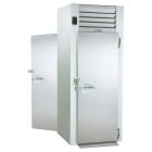 Traulsen RI132LP-COR01 1-Section Right Hinged 1 Solid Door Correctional Roll-Thru Heated Holding Cabinet 38" - Accepts 66"H Racks - 38 cu. ft.  - 208-230/115v